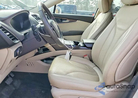 2020 Lincoln Nautilus Reserve z USA, uszkodzony, nr VIN 2LMPJ8KP9LBL04547